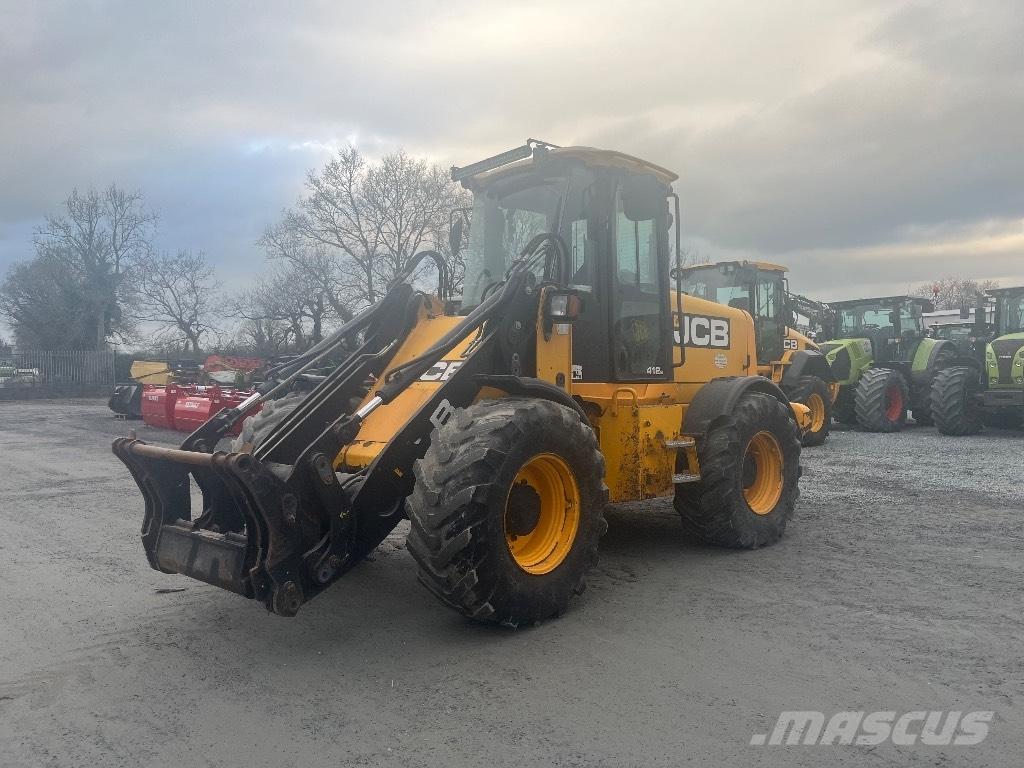 JCB 412 S Agri Колесни товарачи