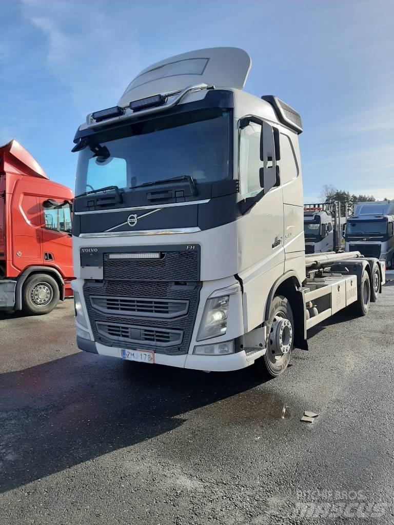 Volvo FH 13 Автофургони