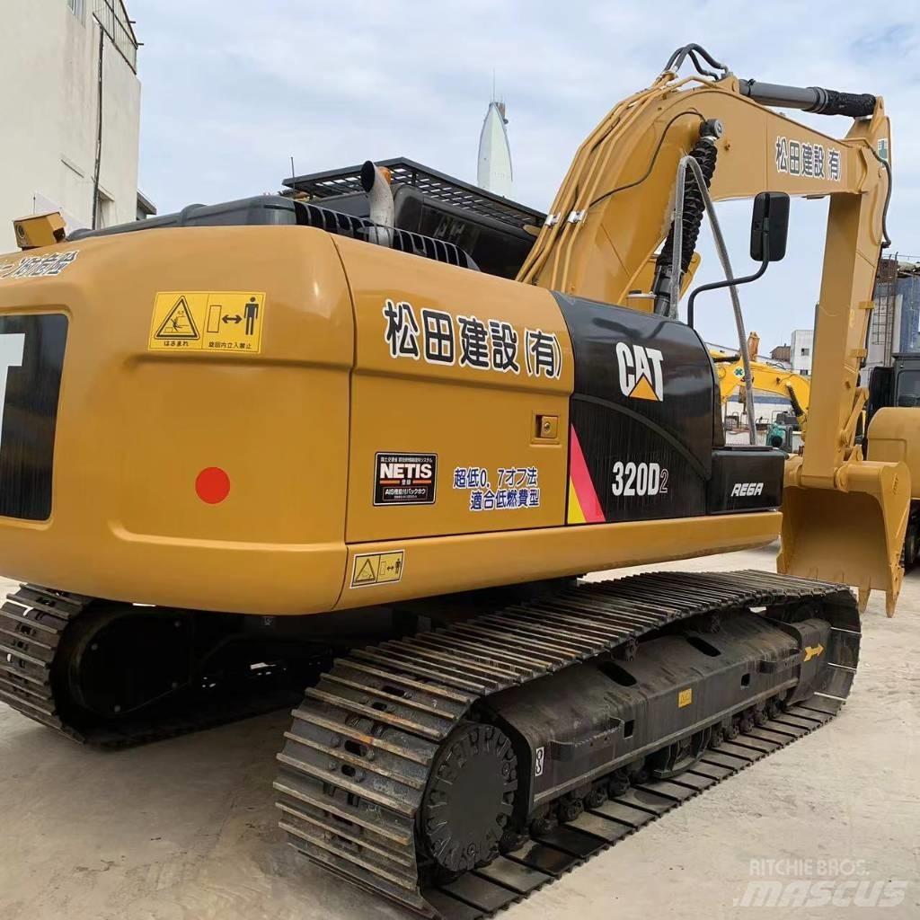 CAT 320 Верижен екскаватор