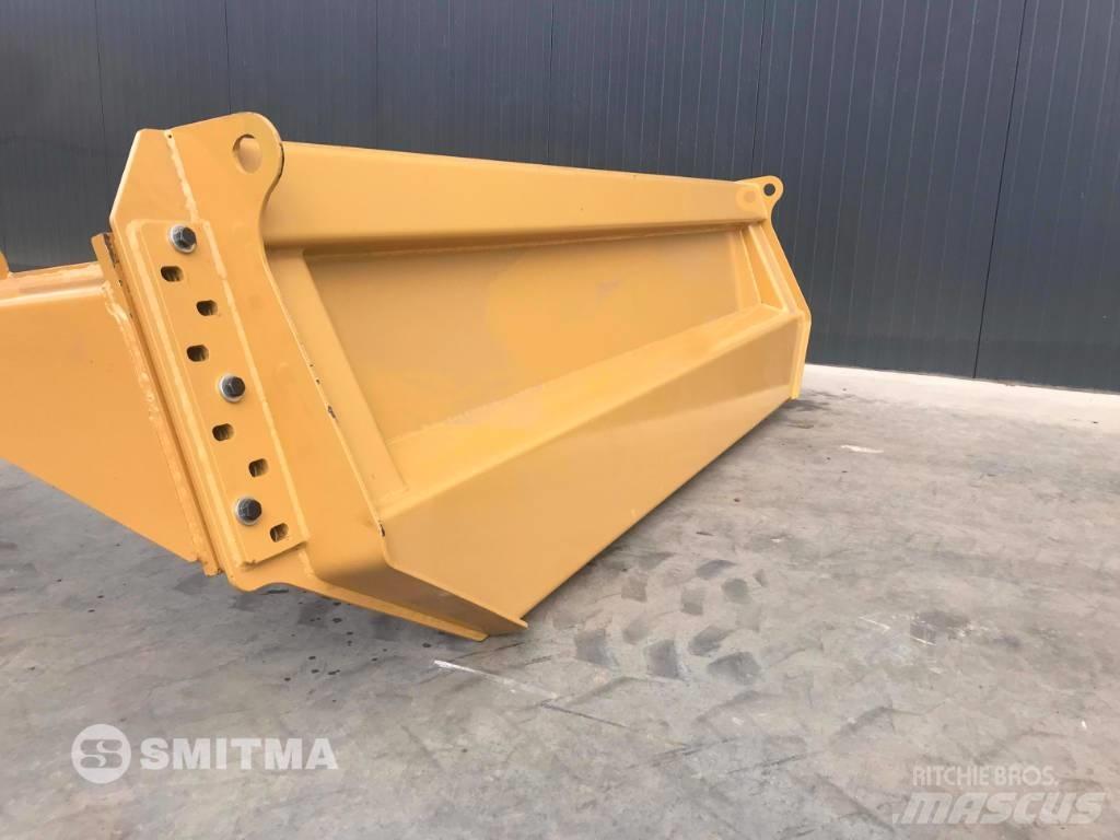 CAT 730C2 Задни врати
