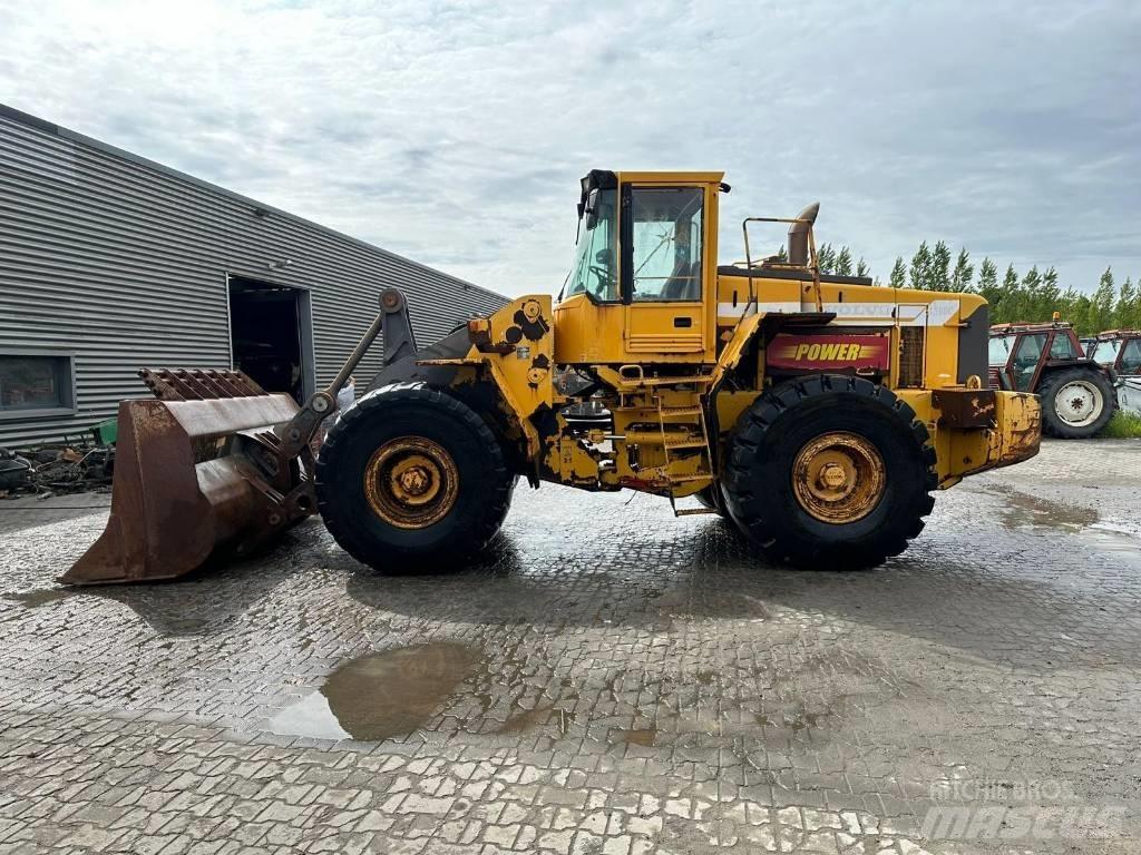Volvo L180C Колесни товарачи