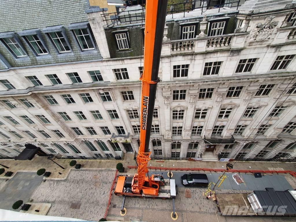 Liebherr LTM1070-4.2 Всъдеходни кранове