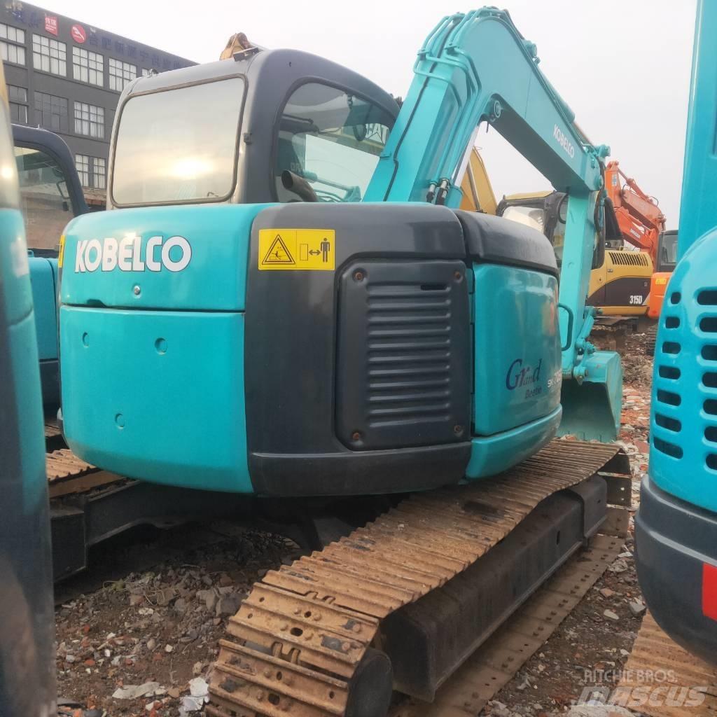 Kobelco SK 70 SR Средни екскаватори 7т - 12т