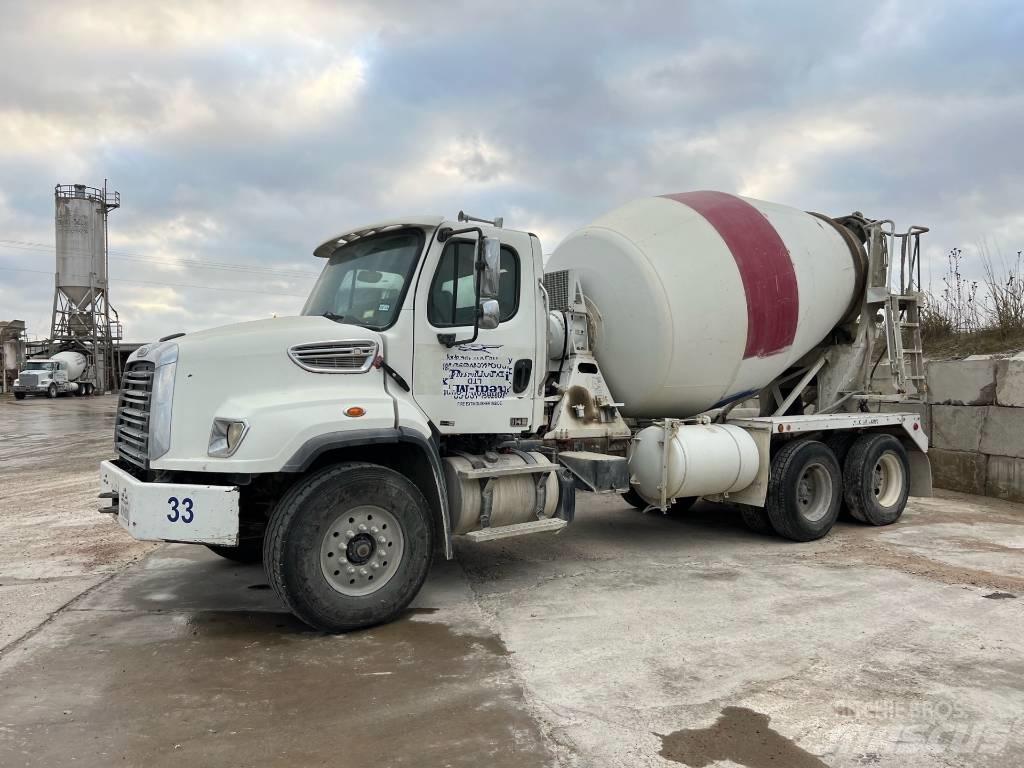 Freightliner SD 114 Други