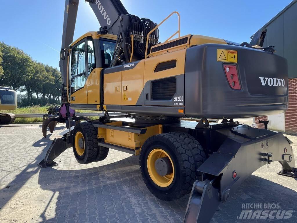 Volvo EW 210 MH Оператори на отпадъци/индустрия

