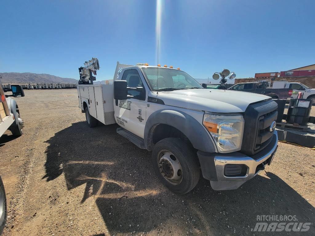 Ford F 550 XL Общински/универсални превозни средства
