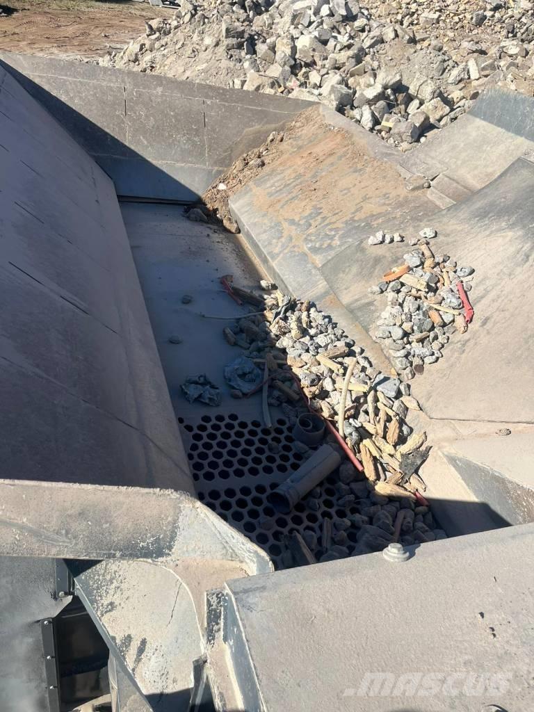 Keestrack R3e Трошачки