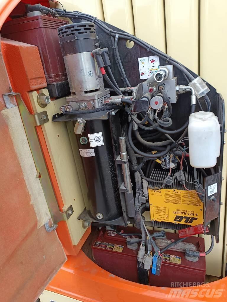 JLG Toucan 12 E Plus Съчленени стрелови подемници
