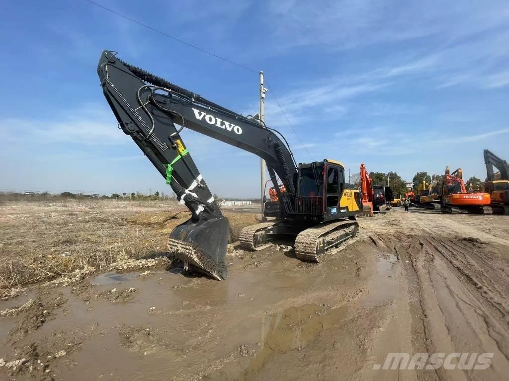 Volvo EC210 Верижен екскаватор