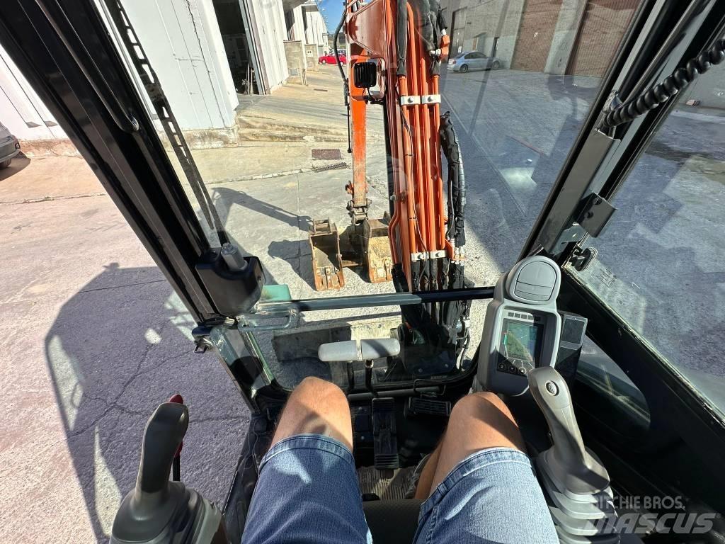 Hitachi ZX 33 U-6 Мини екскаватори < 7 т