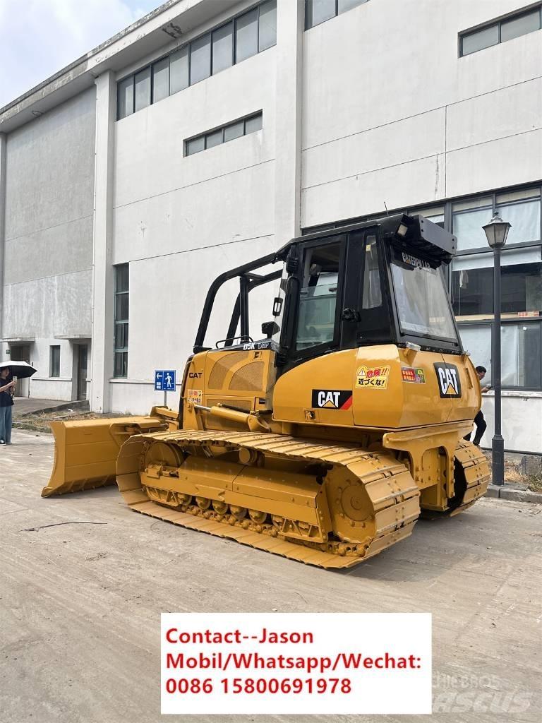 CAT D5K Верижни булдозери
