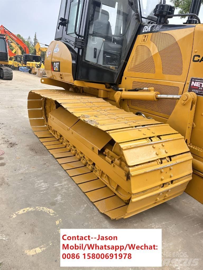 CAT D5K Верижни булдозери
