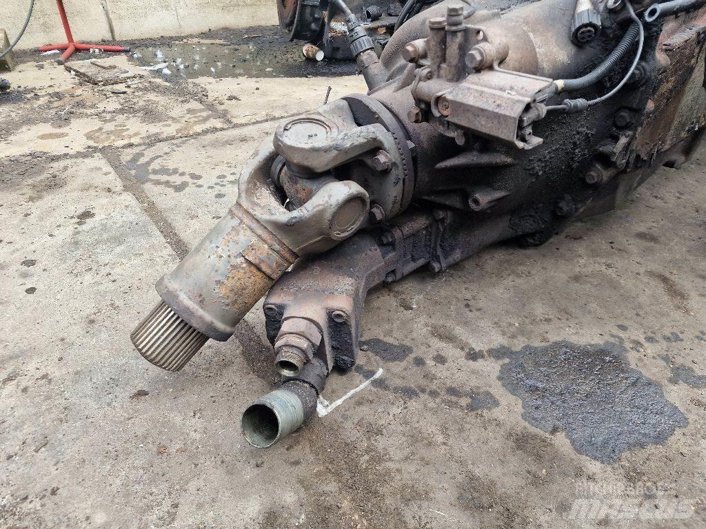 Volvo D12C380 Двигатели