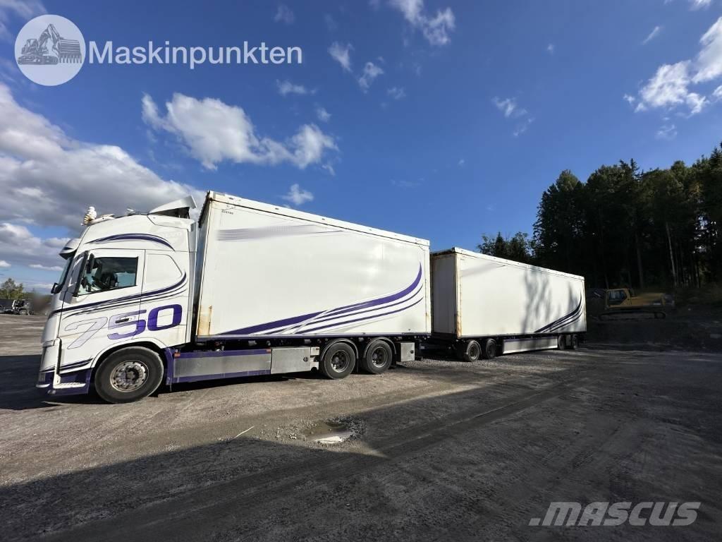 Volvo FH 16 750 Камиони за дървени стърготини
