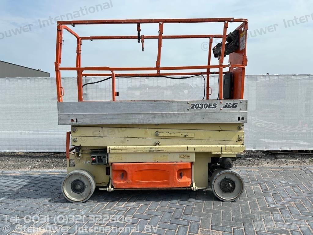 JLG 2030ES Ножични работни платформи