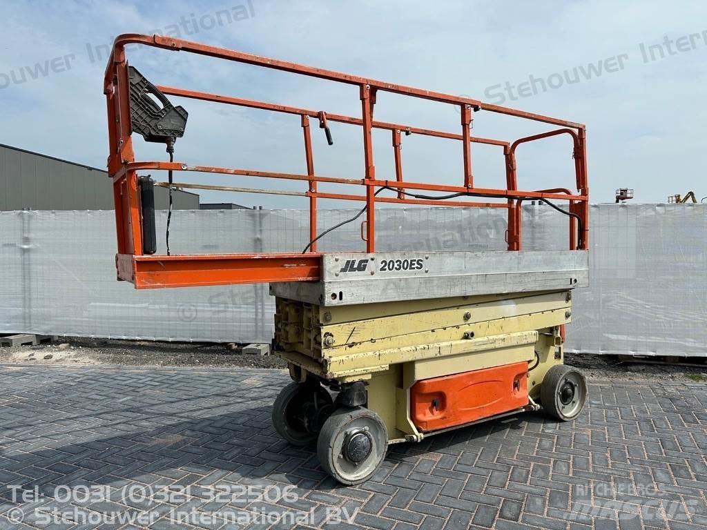 JLG 2030ES Ножични работни платформи