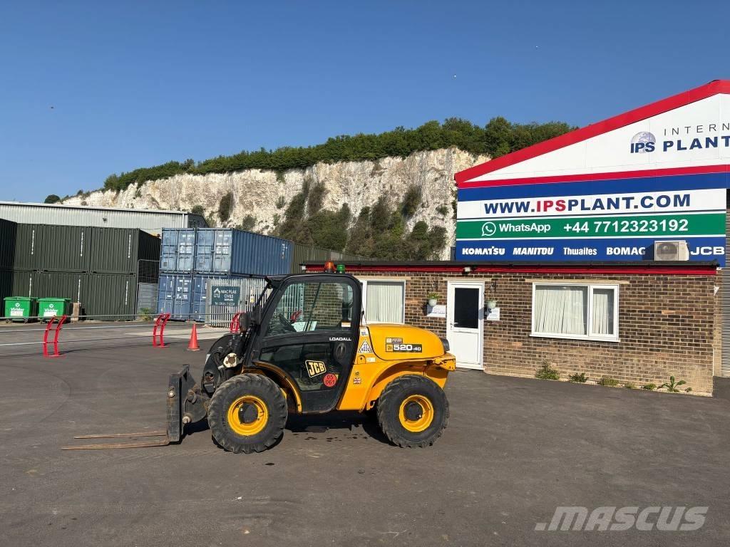JCB 520-40 Телескопични товарачи