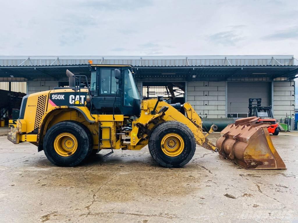 CAT 950 K Колесни товарачи