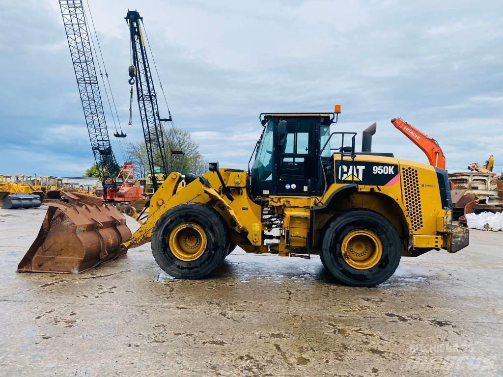 CAT 950 K Колесни товарачи