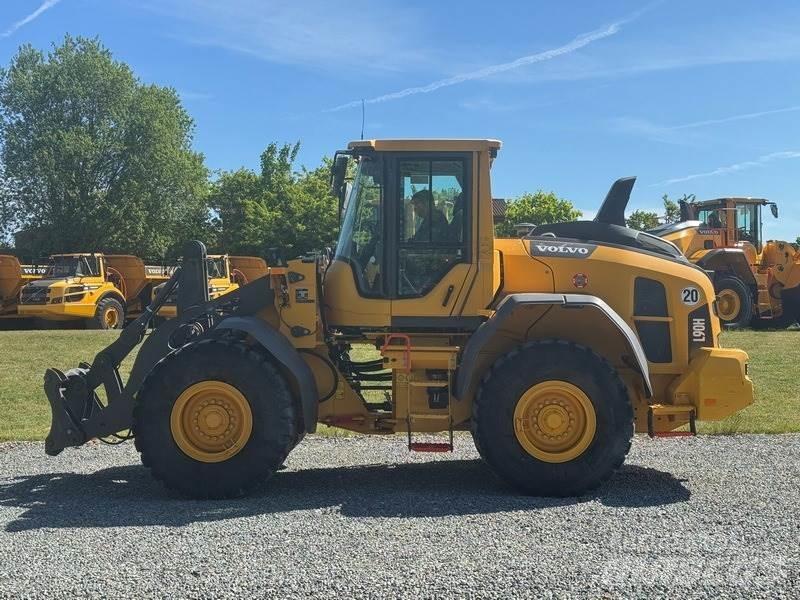 Volvo L 90 H Колесни товарачи