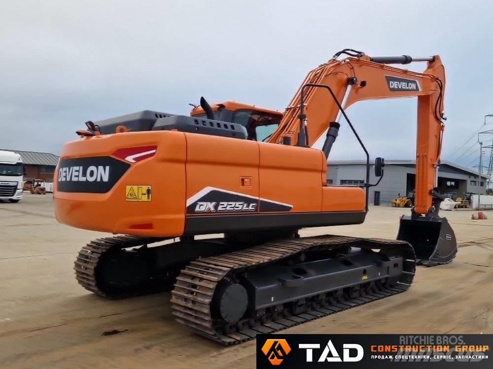 Develon DX 225 LC-7M Верижен екскаватор