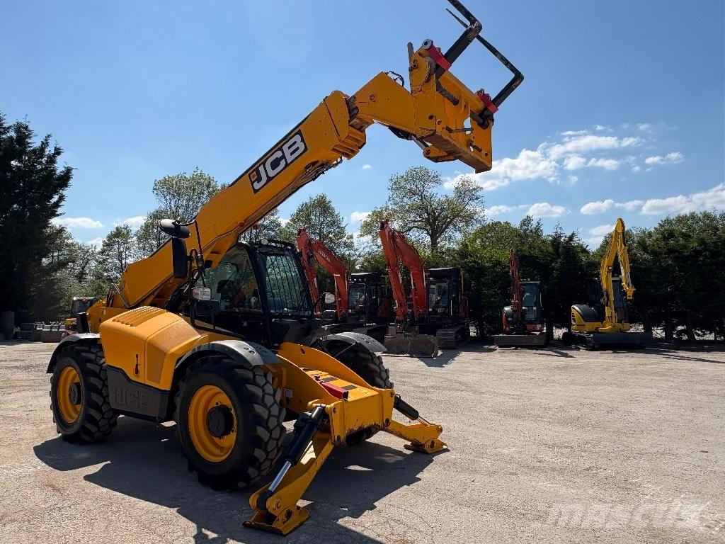 JCB 540-140 Телескопични товарачи