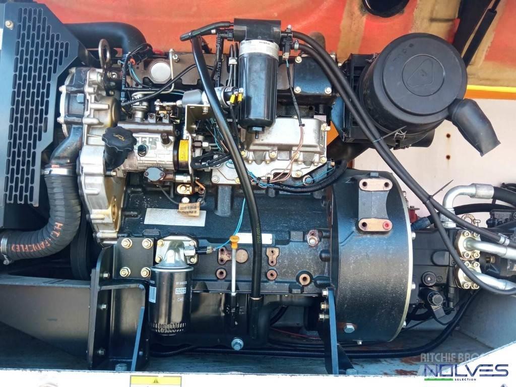 Haulotte HA32PX Съчленени стрелови подемници