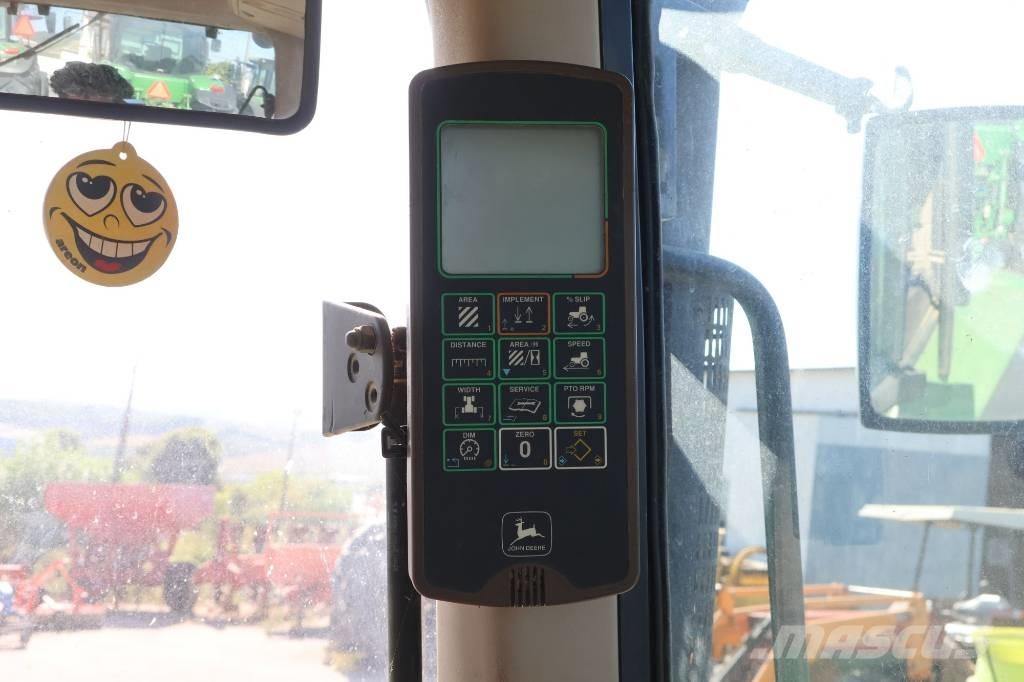 John Deere 6920 S Трактори