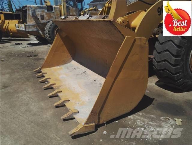 CAT 966 E Колесни товарачи