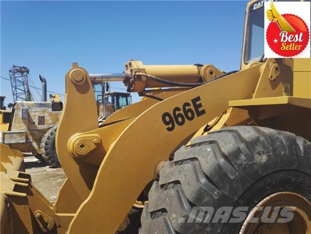 CAT 966 E Колесни товарачи