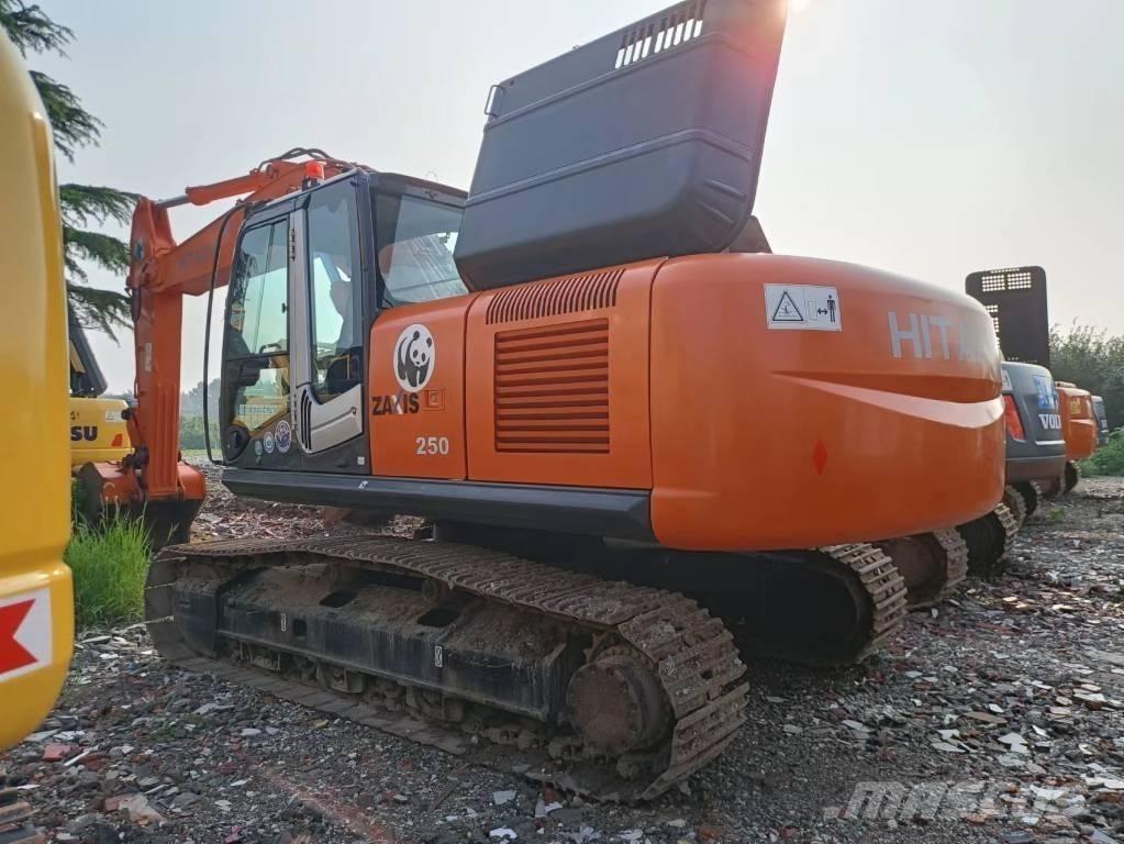 Hitachi ZX 250 LC Верижен екскаватор