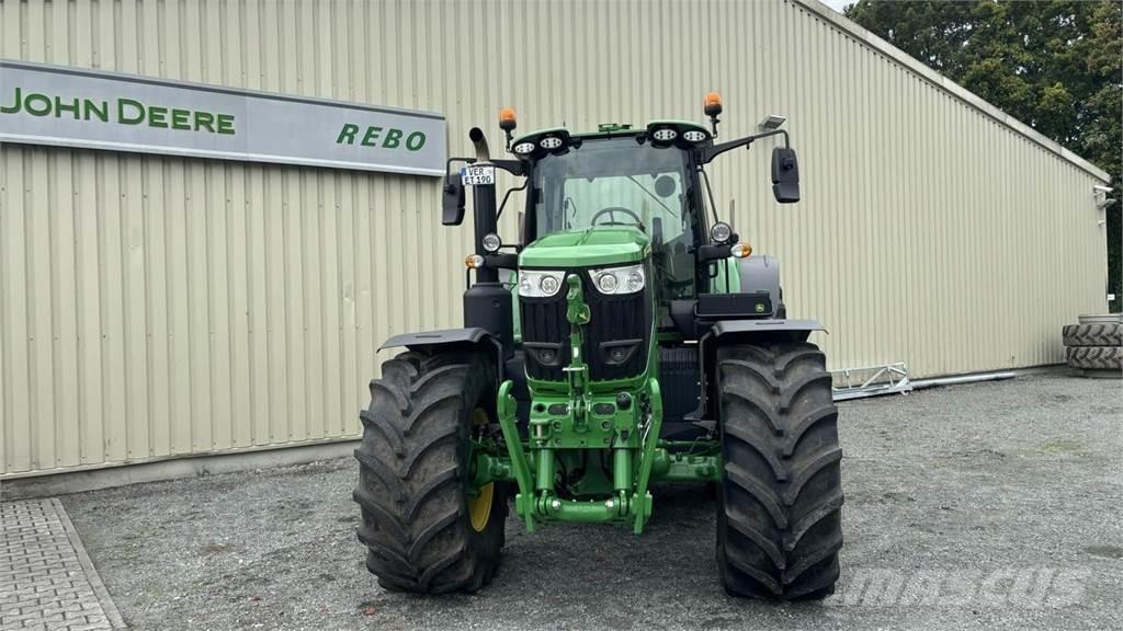 John Deere 6M240 Трактори