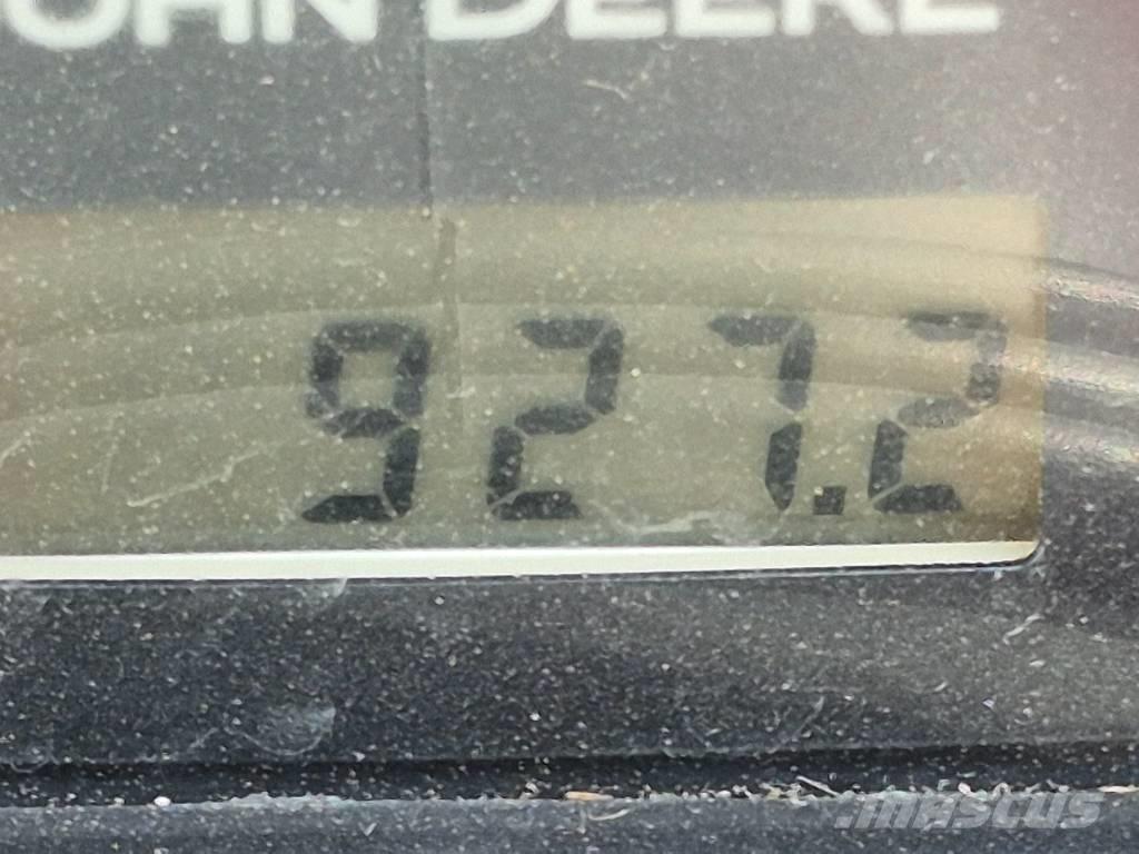 John Deere 3520 Компактни трактори