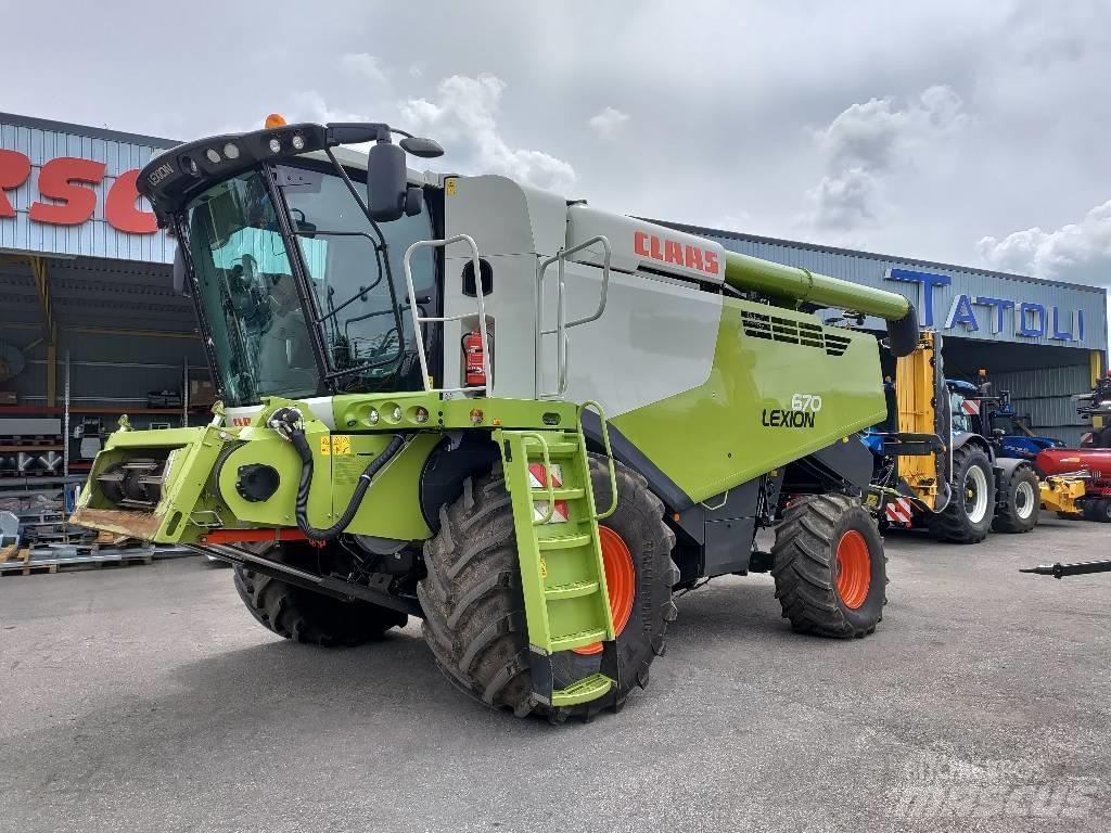 CLAAS Lexion 670 Комбайни