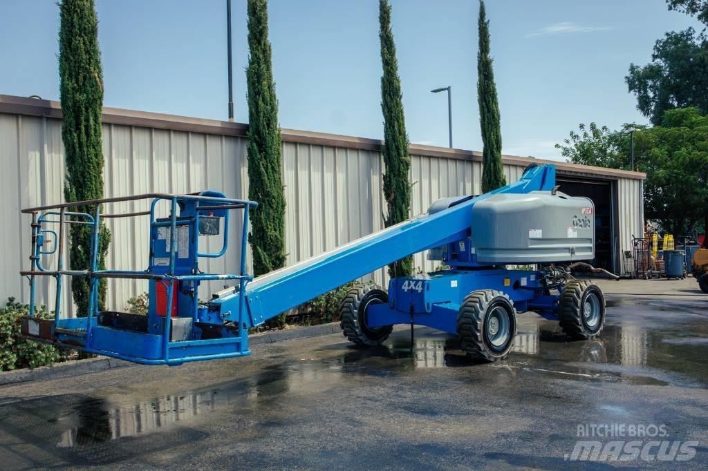 Genie S 40 Телескопични повдигачи
