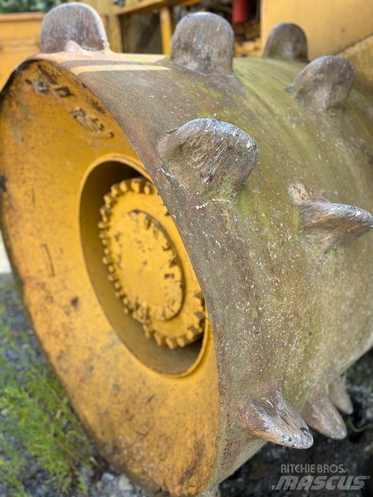 CAT 826 G Машини за опаковане на отпадъци