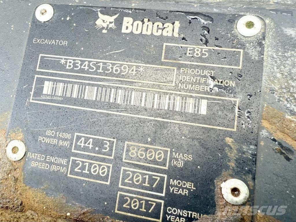Bobcat E 85 Средни екскаватори 7т - 12т