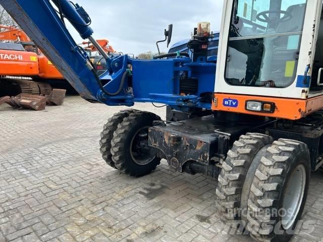 Terex TW 85 Колесни екскаватори
