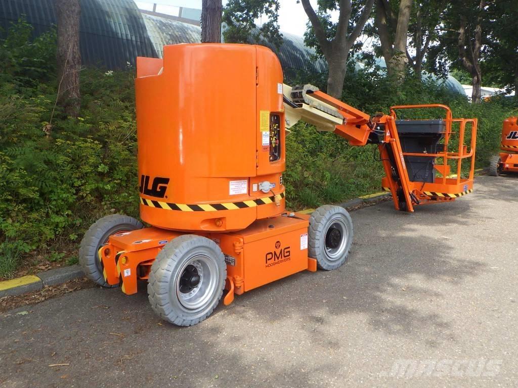 JLG E300AJP Съчленени стрелови подемници