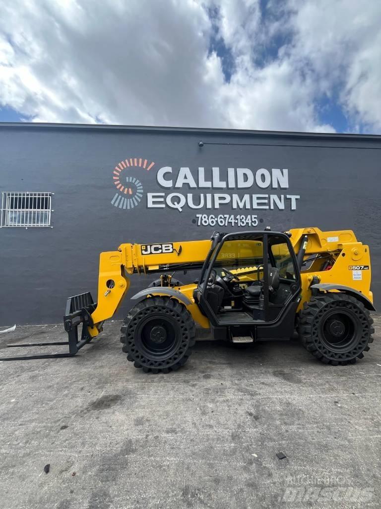 JCB 507-42 Телескопични товарачи