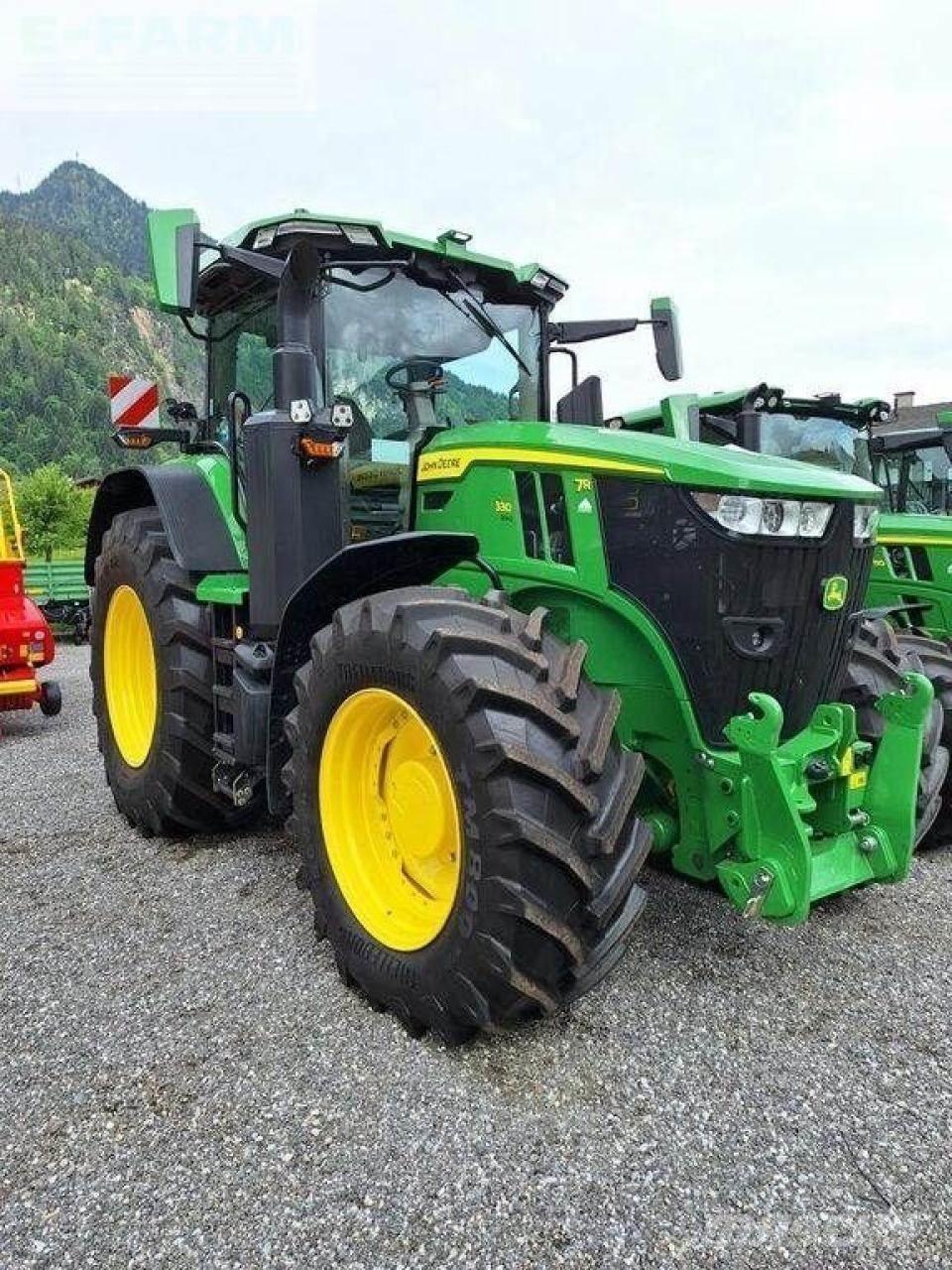 John Deere 7r 330 Трактори