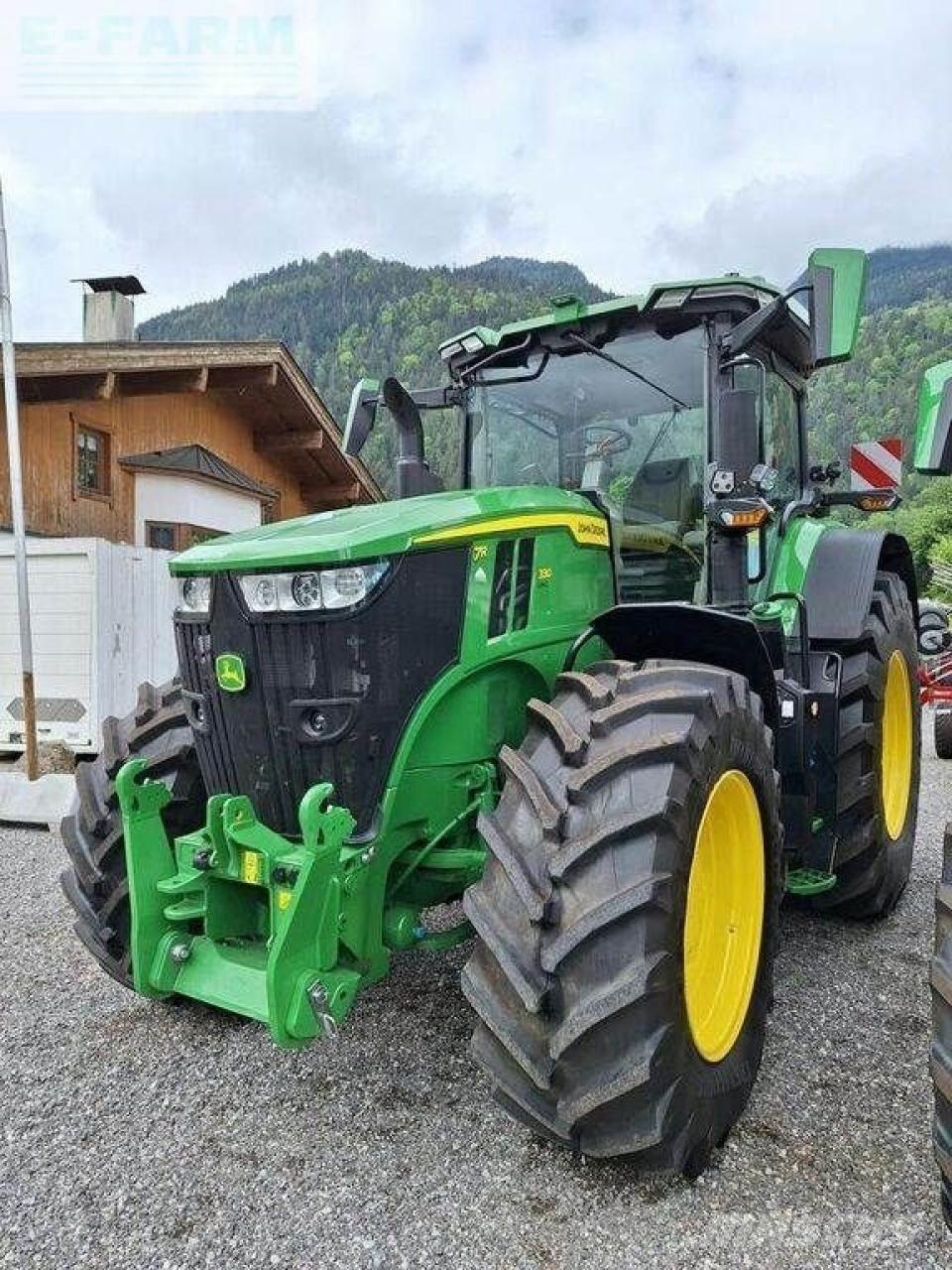 John Deere 7r 330 Трактори