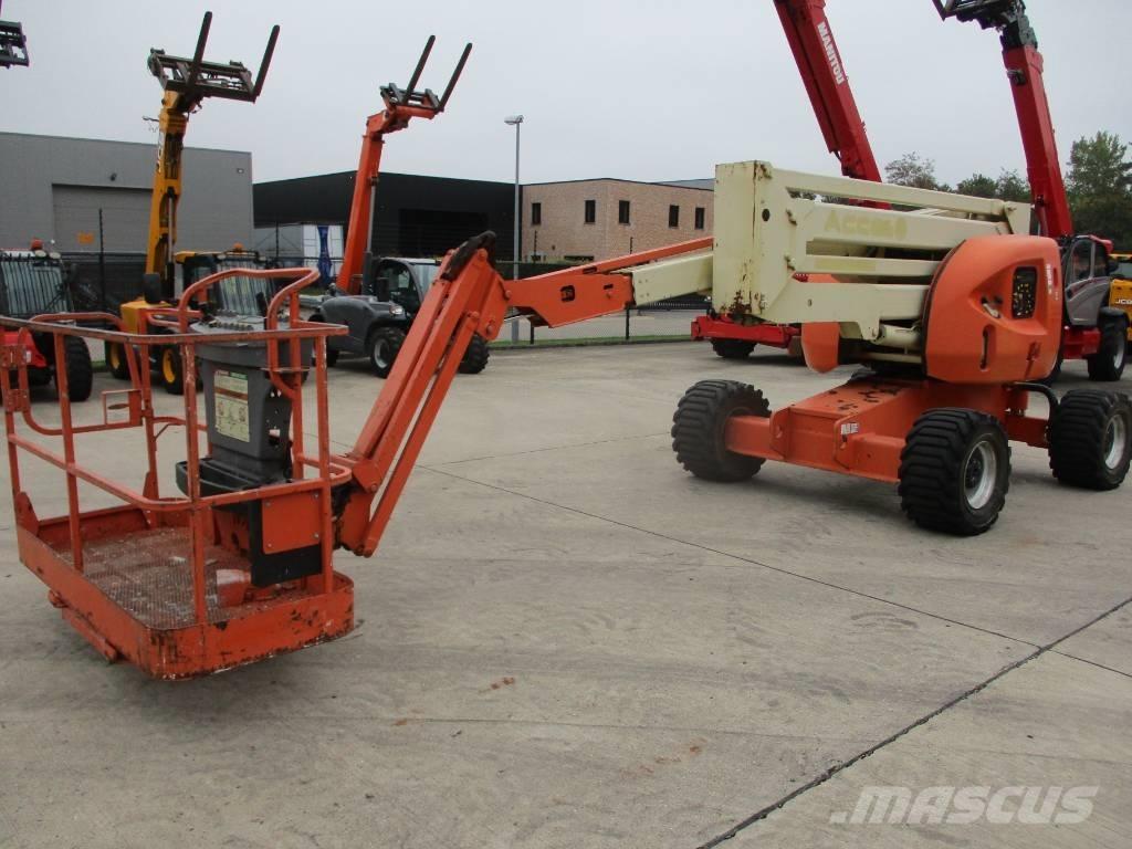 JLG 510 AJ  (557) Компактни самоходни стрелови подемници
