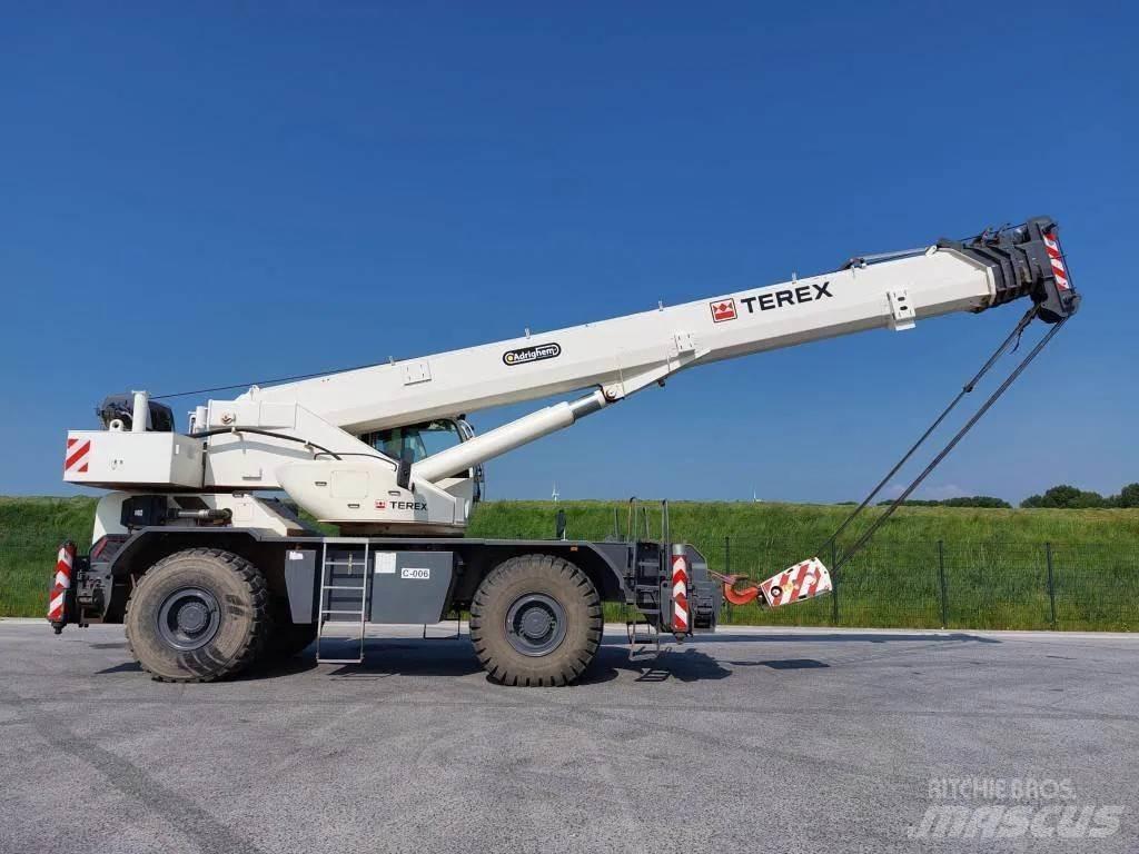 Terex RT90 Кранове за тежък терен