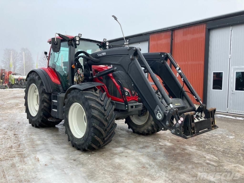 Valtra N174D Трактори