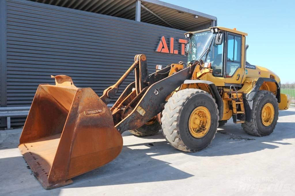 Volvo L120G Колесни товарачи
