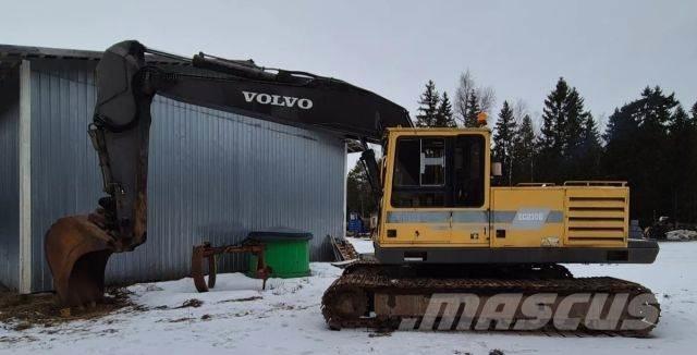 Volvo EC 230B Верижен екскаватор