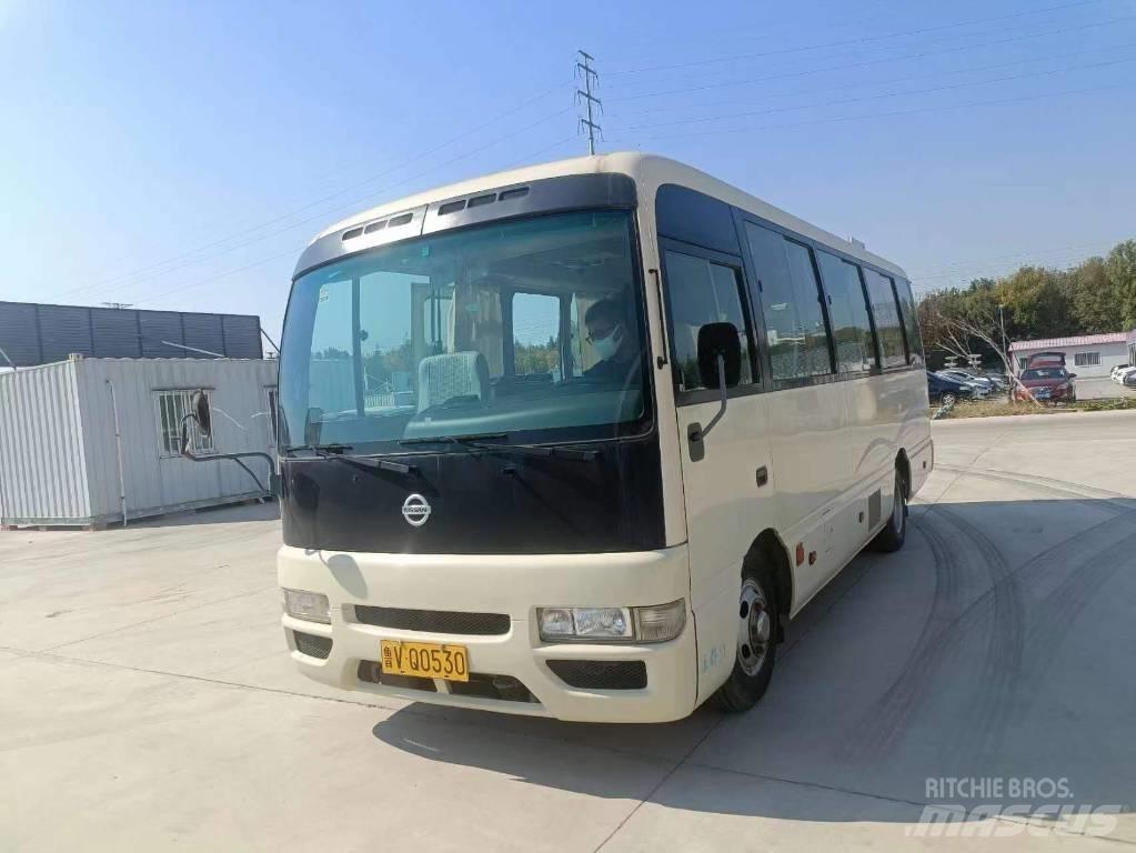 Nissan Civilian Междуградски автобуси