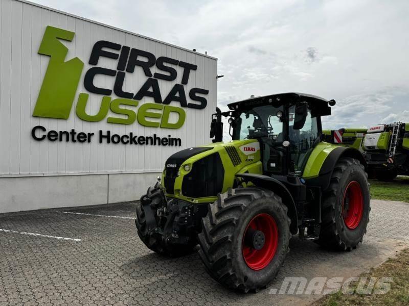 CLAAS AXION 830 Трактори