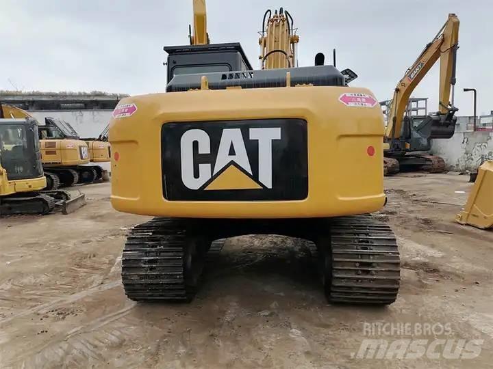 CAT 315 E Средни екскаватори 7т - 12т
